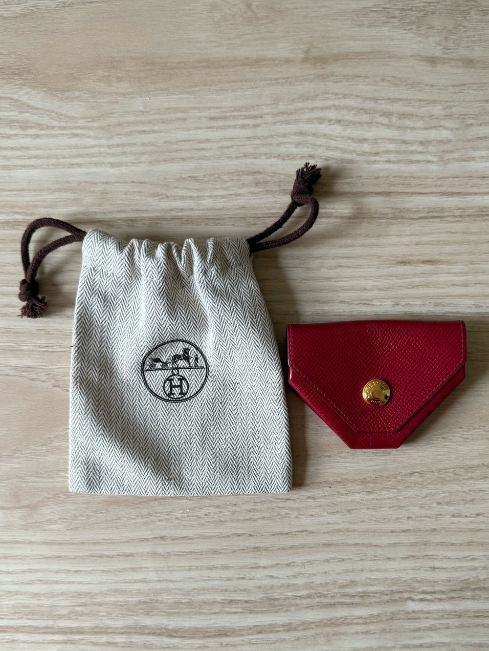 Hermes red leather coin purse made in France 🇫🇷 Pouch with Drawstring Dust Bag